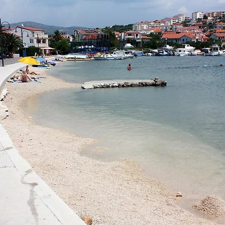 Rogoznica 12820b * Rogoznica (Sibenik-Knin)